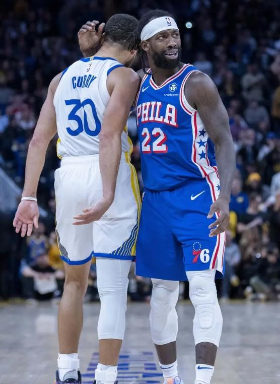 澳大利亚男篮强势马刺,贝弗利送出助攻的简单介绍 澳大利亚男篮强势马刺,贝弗利送出助攻的简单介绍