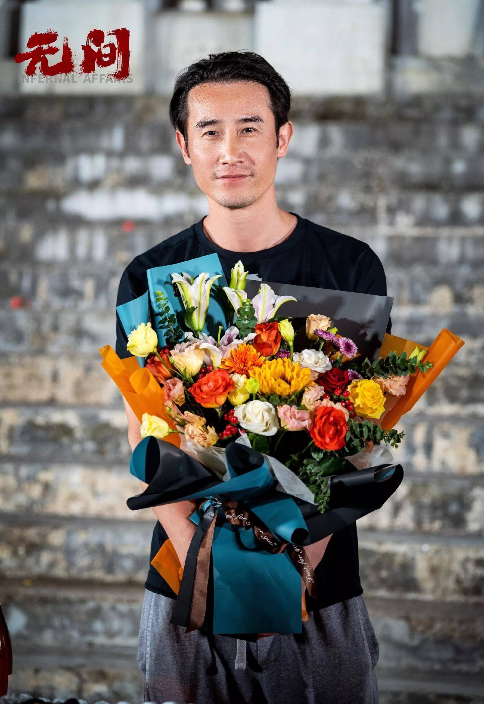 助攻王表现亮眼,球队合作无间取得胜利 助攻王表现亮眼,球队合作无间取得胜利