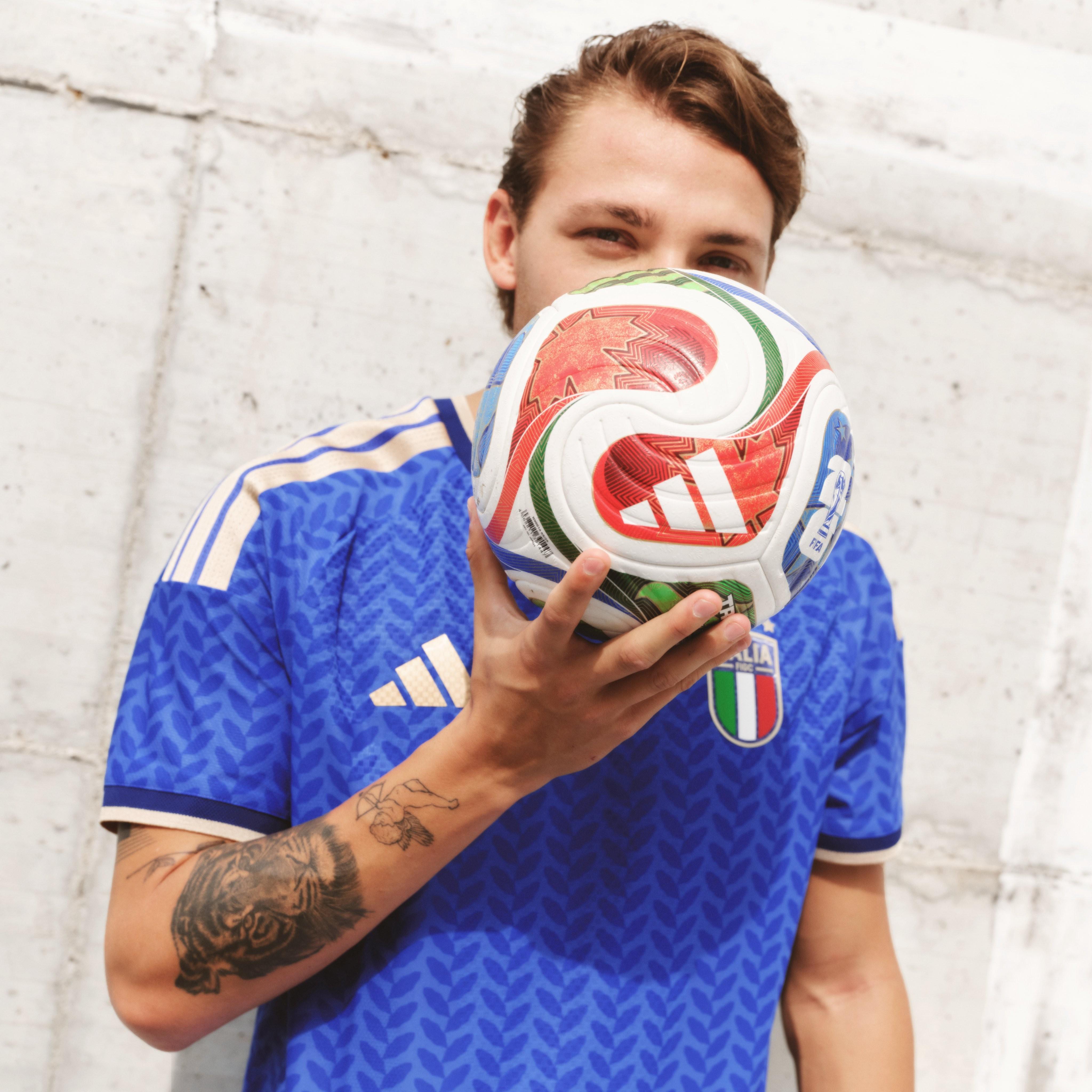 关于意大利足球历史悠久的传统球队再获胜利的信息 关于意大利足球历史悠久的传统球队再获胜利的信息