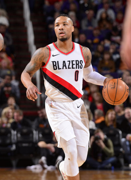 骑士险胜国王，利拉德高光表现