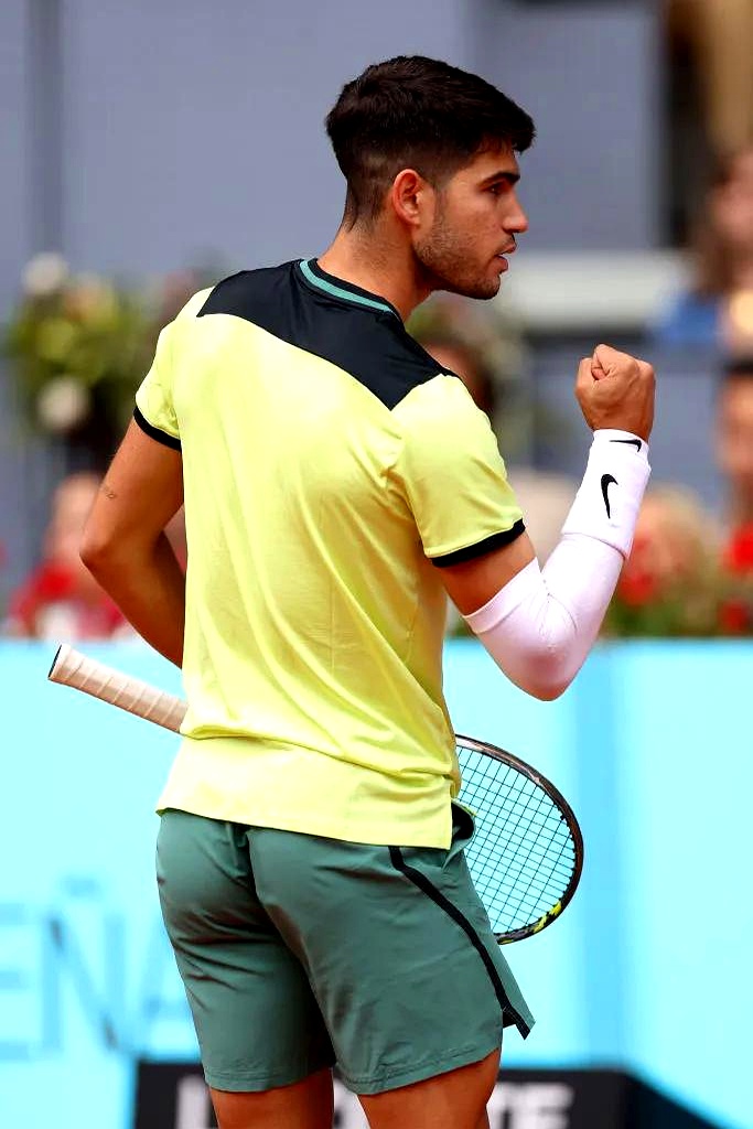 九游官网-法网险胜蒙特卡洛大师赛，阿尔卡拉斯惊艳四座的简单介绍