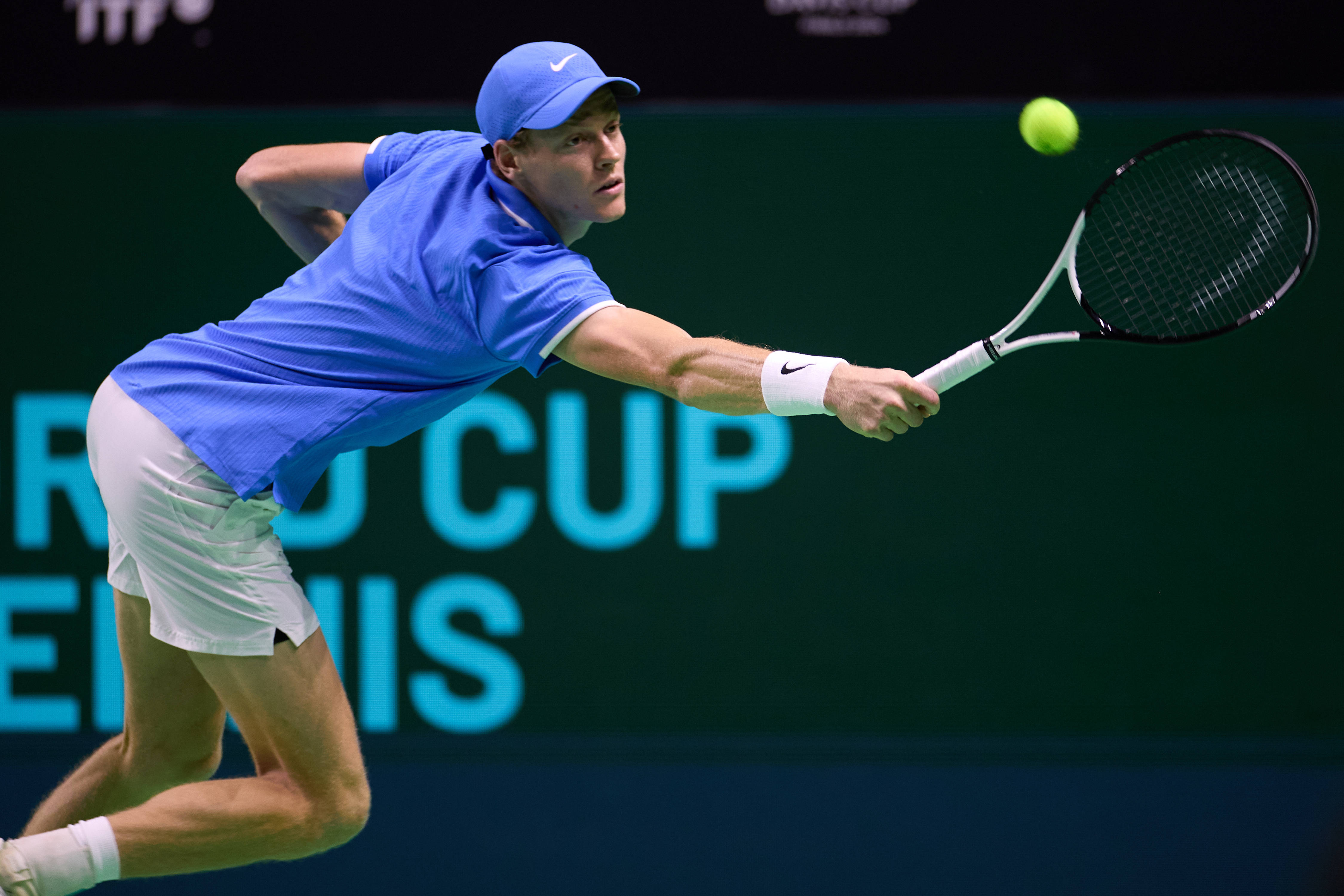 戴维斯杯轻取蒙特卡洛大师赛，辛纳扛起全队的简单介绍