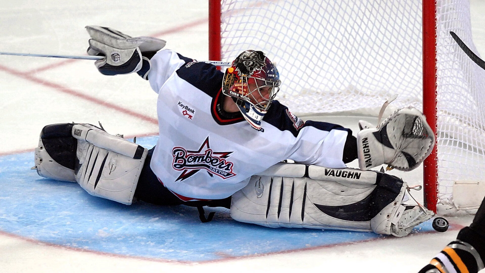 赛道新秩序，雷诺完胜红牛二队，勒克莱尔惊艳四座